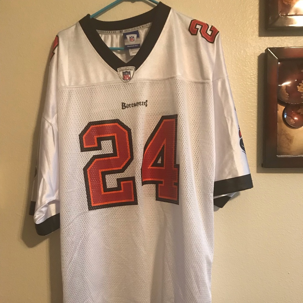 “Cadillac” Williams  Jersey